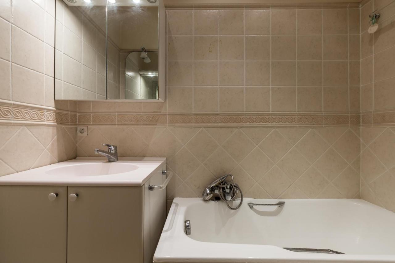 Ferienwohnung Veeve - Charming Mirabeau Paris Exterior foto